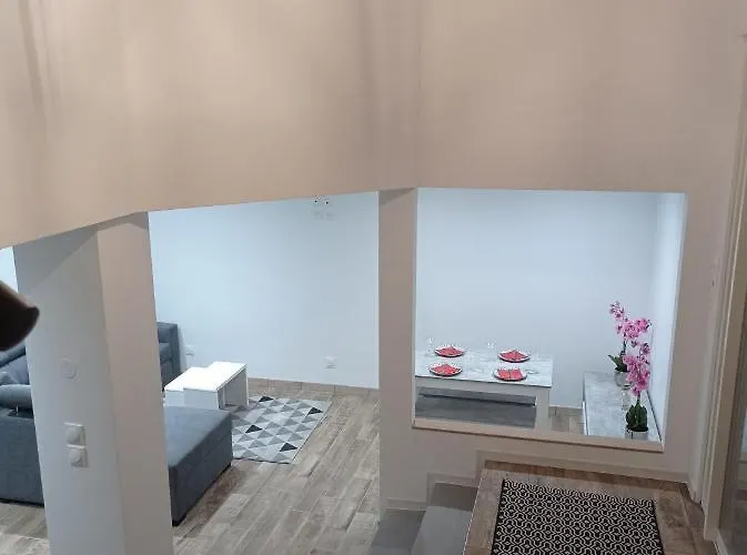 アパートホテル Apparthotel 3*