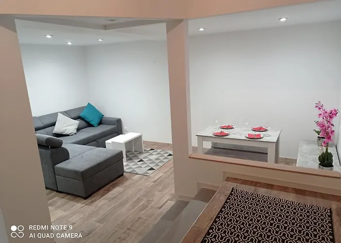 アパートホテル Apparthotel 3*